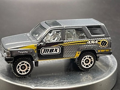 MATCHBOX '85 TOYOTA 4RUNNER GRAY - 2014 MATCHBOX MBX EXPLORERS 85 4RUNNER LOOSE