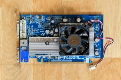 Gigabyte GV-RX55256DP | PCIe VGA Card | Radeon X550 | 256MB RAM - Working