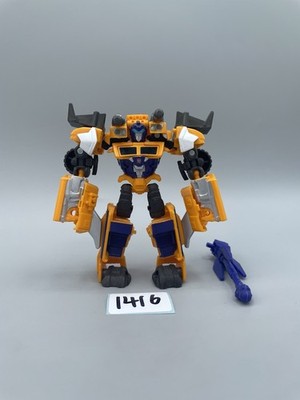 Hasbro 2013 Transformers Prime Beast Hunters Huffer complete