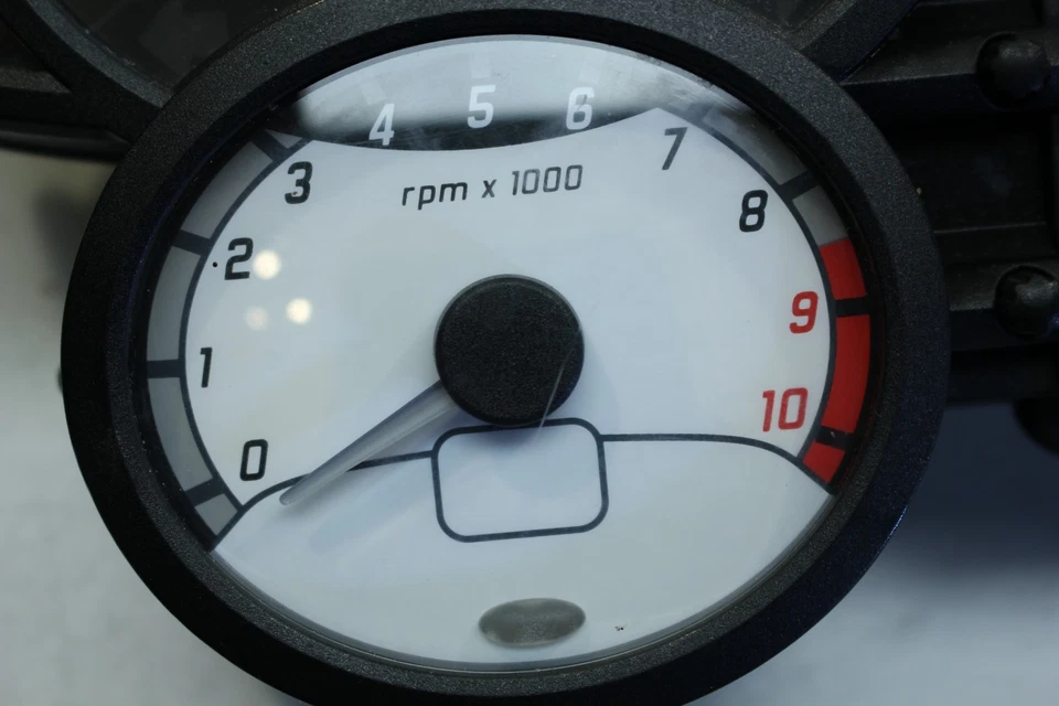 Cockpit Instrumentenkombi Tacho Tachometer 98 tkm dashboard BMW F 800 R K73 - Bild 4 von 4