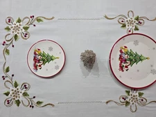 Elegant Christmas Tablecloth Hand Embroidered on Linen Blend 12 Seater NO NAPKINS