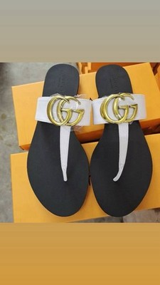 Gucci Double G Logo Thong Flat Sandals Leather Slip-On White Black Gold 7