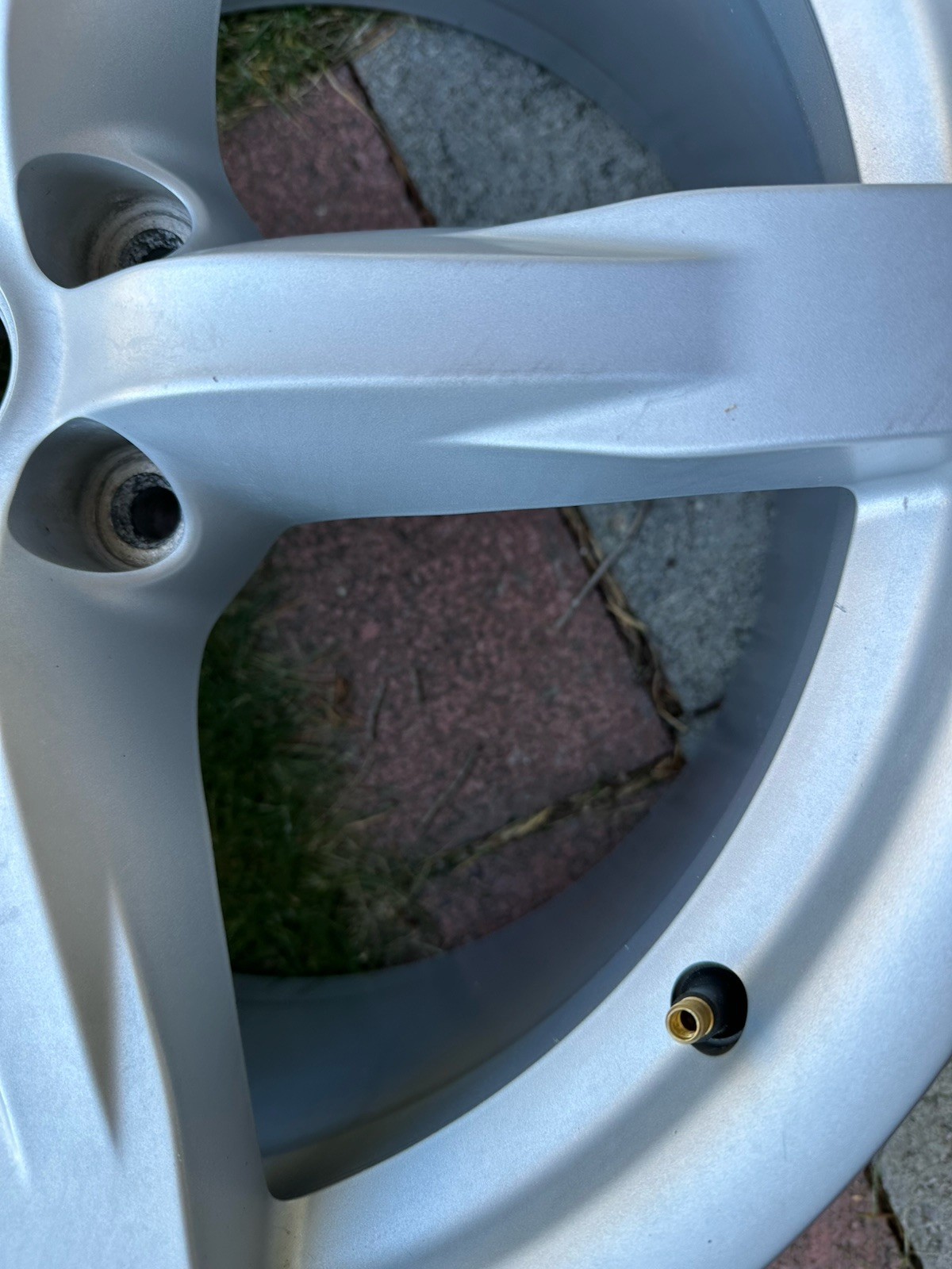 2016 Ferrari GTC4Lusso 2018 2019 96939 OEM wheel rim 20 x 10.5 REAR (1)