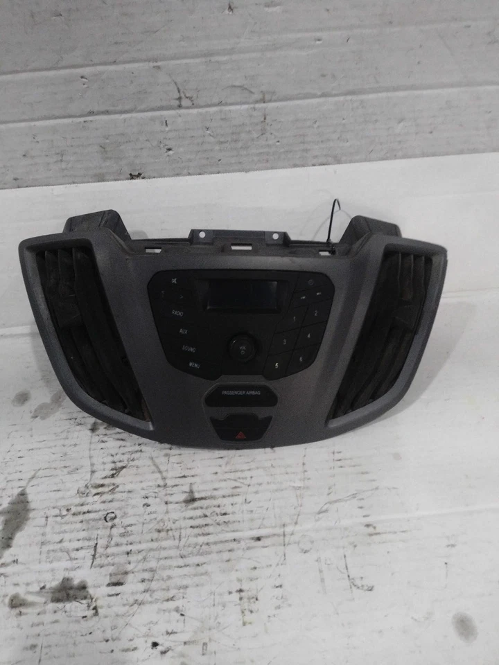 Ford Transit 250 2016 panel de exhibición de infoentretenimiento OEM blanco 149 k millas Foto 2 de 4