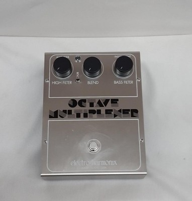 Electro-Harmonix Oktave Multiplexer Analog Sub Oktave Gitarre Bass Pedal