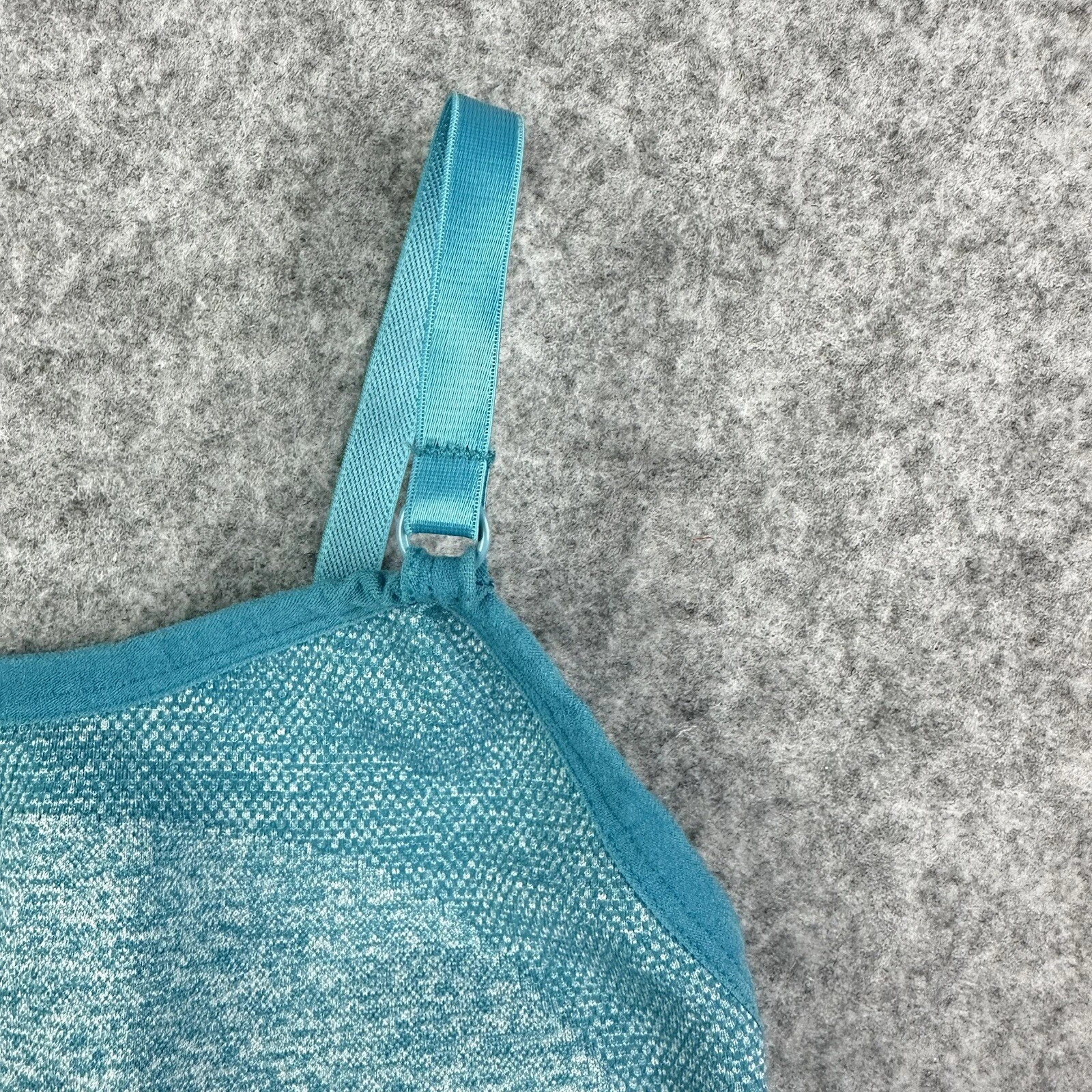 gymshark flex strappy logo training workout tank-bra