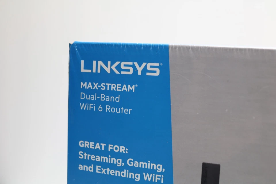 Linksys Max Stream Dual Band AX1500 WiFi 6 Router (MR7340) - Image 2 of 4