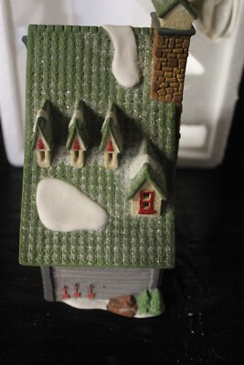 Dept 56 Elf Bunkhouse, North Pole Series, Heritage Village