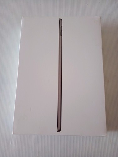 Apple iPad 9th Generation 64GB Wi-Fi Space Gray Tablet Solo scatola Only Box