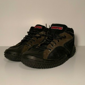 black vintage vans