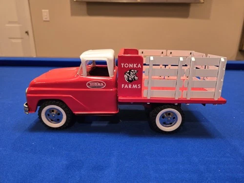 Vintage  Tonka Farms Stake Truck Custom Restored Red
