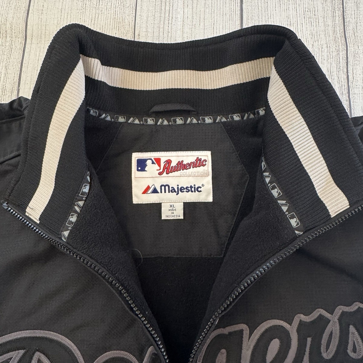 Vintage Majestic Authentic Los Angeles L.A. Dodgers Black Jacket