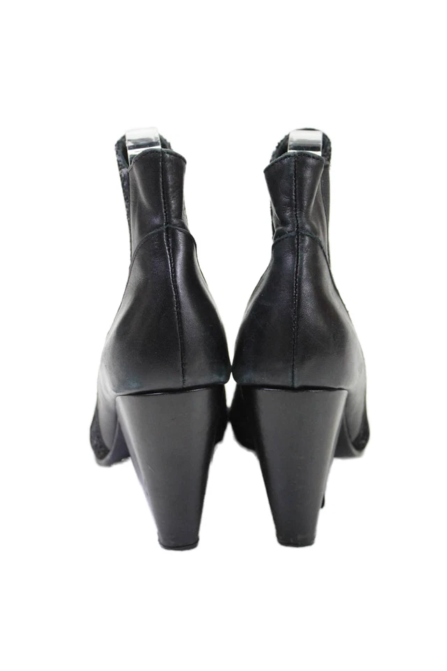 Bota Pulôver Salto Superface to Air Feminina Texturizada Biqueira Pontiaguda Preta Tamanho EUR - Imagem 3 de 4