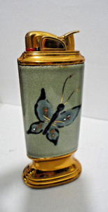 c 1950 EVANS ENAMEL Table Lighter with BUTTERFLY Design.RARE. NOS