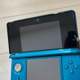 Nintendo 3DS Video Game Console w/Games - Aqua Blue CTR-001 (USA) - Tested Read