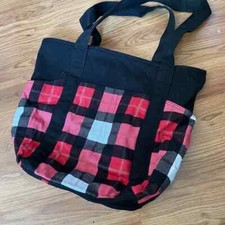 thirty one Go To Tote in Check Mate