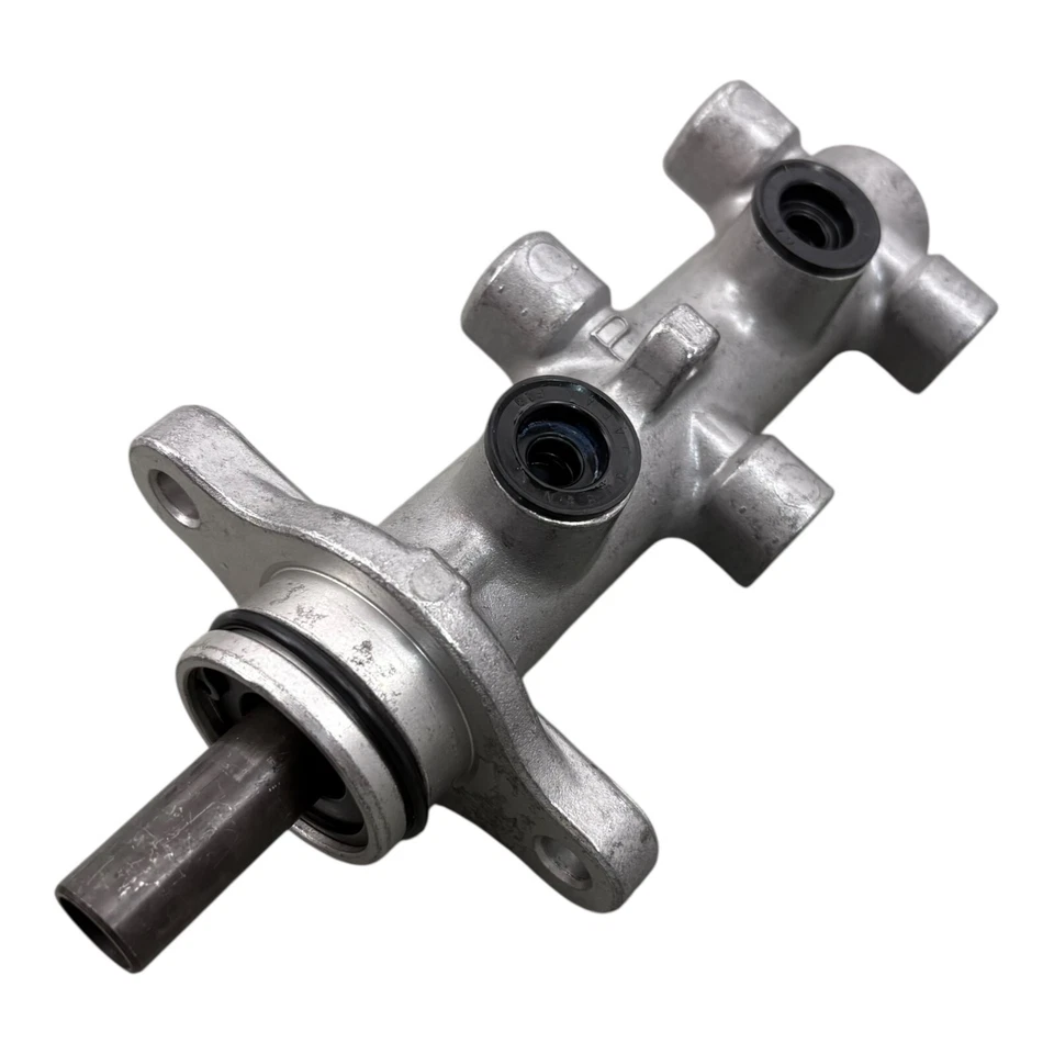 Cilindro maestro de freno REMAN OEM 11-3117 PARA 03-06 INFINITI G35 Foto 2 de 4