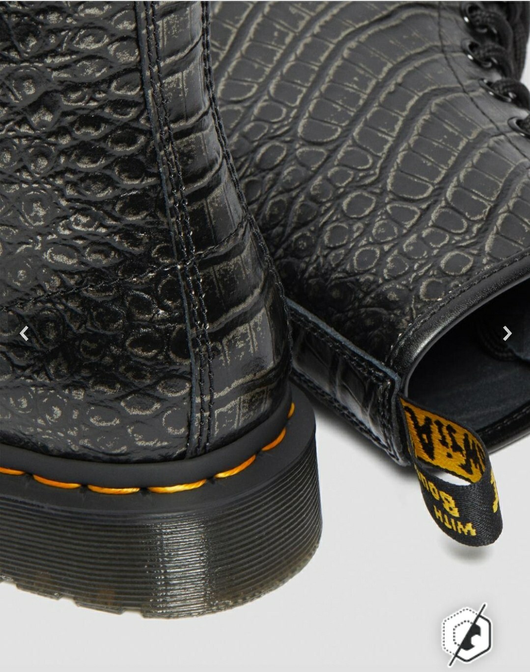 DR MARTENS 1460 8 EYELET BOOT WOMEN'S BOOTS UK 3 image 4