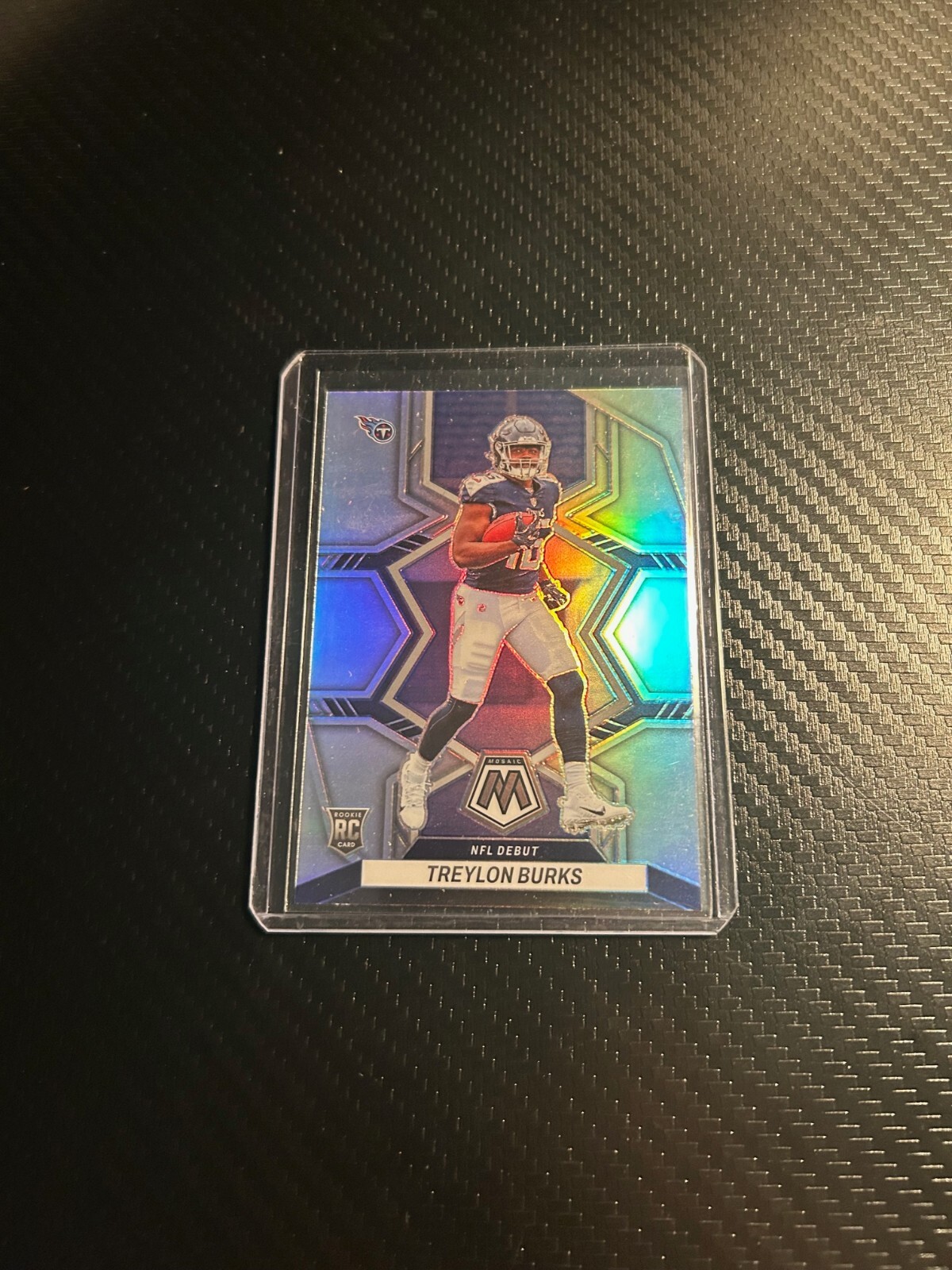 Treylon Burks - Tennessee Titans - 2022 Panini Mosaic NFL Debut Silver Prizm RC