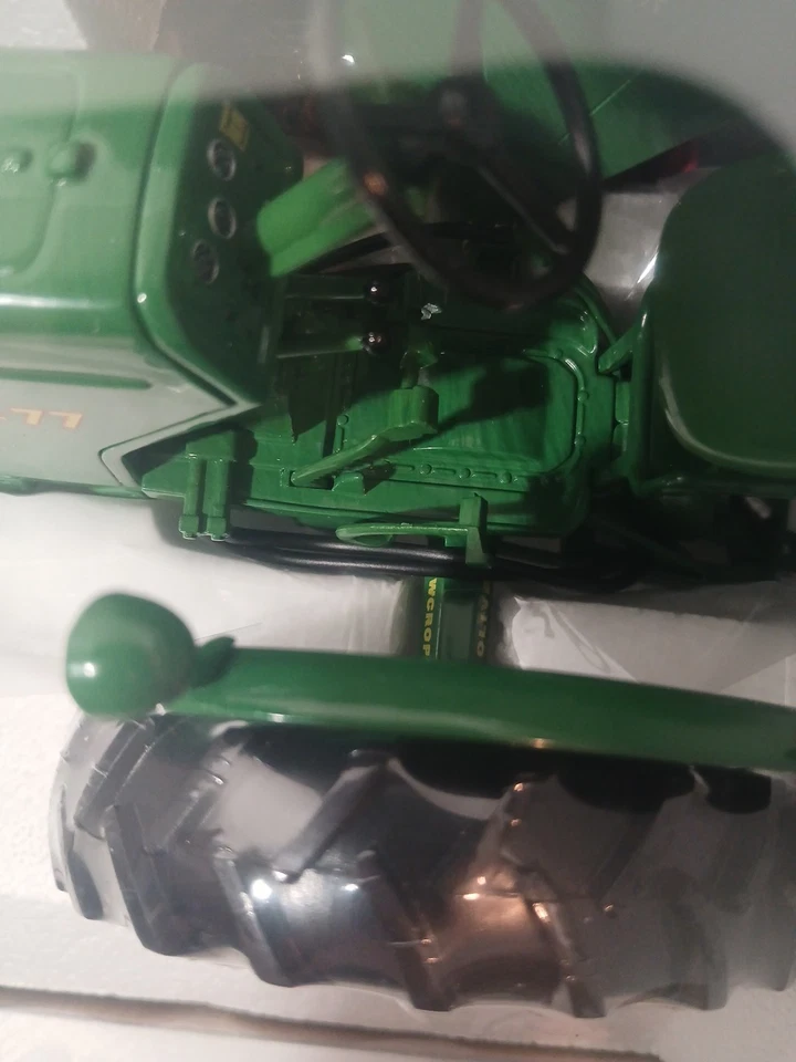 SpecCast Oliver Super 77 NarrowFront Farm Tractor Red Rims 1/16 Diecast #SCT 222 - Image 4 of 4