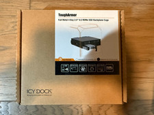 ICY DOCK ToughArmor MB699VP-B V3 U.2/U.3 NVMe SSD Backplane Cage Drive Bay Panel