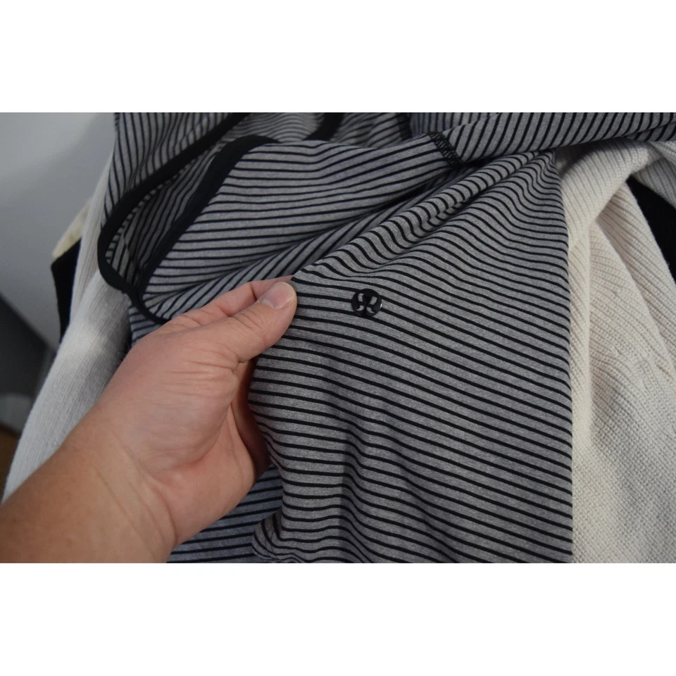 Lululemon Awesoma Henley 8? Top de manga larga a rayas camiseta deportiva para mujer Foto 4 de 4