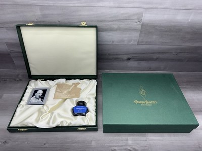 Conway Stewart  Churchill  Fountain Pen Box Set w/ Ink & Book Replacement NO PEN