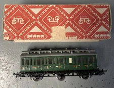Marklin 4004 Prussian state railways 3rd Class Compartment Coach 330/1