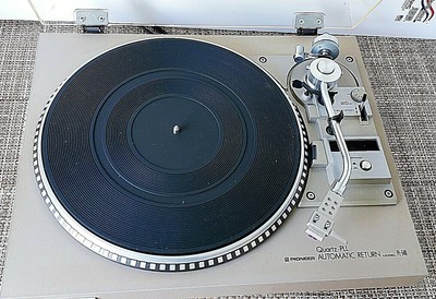 pioneer turntable