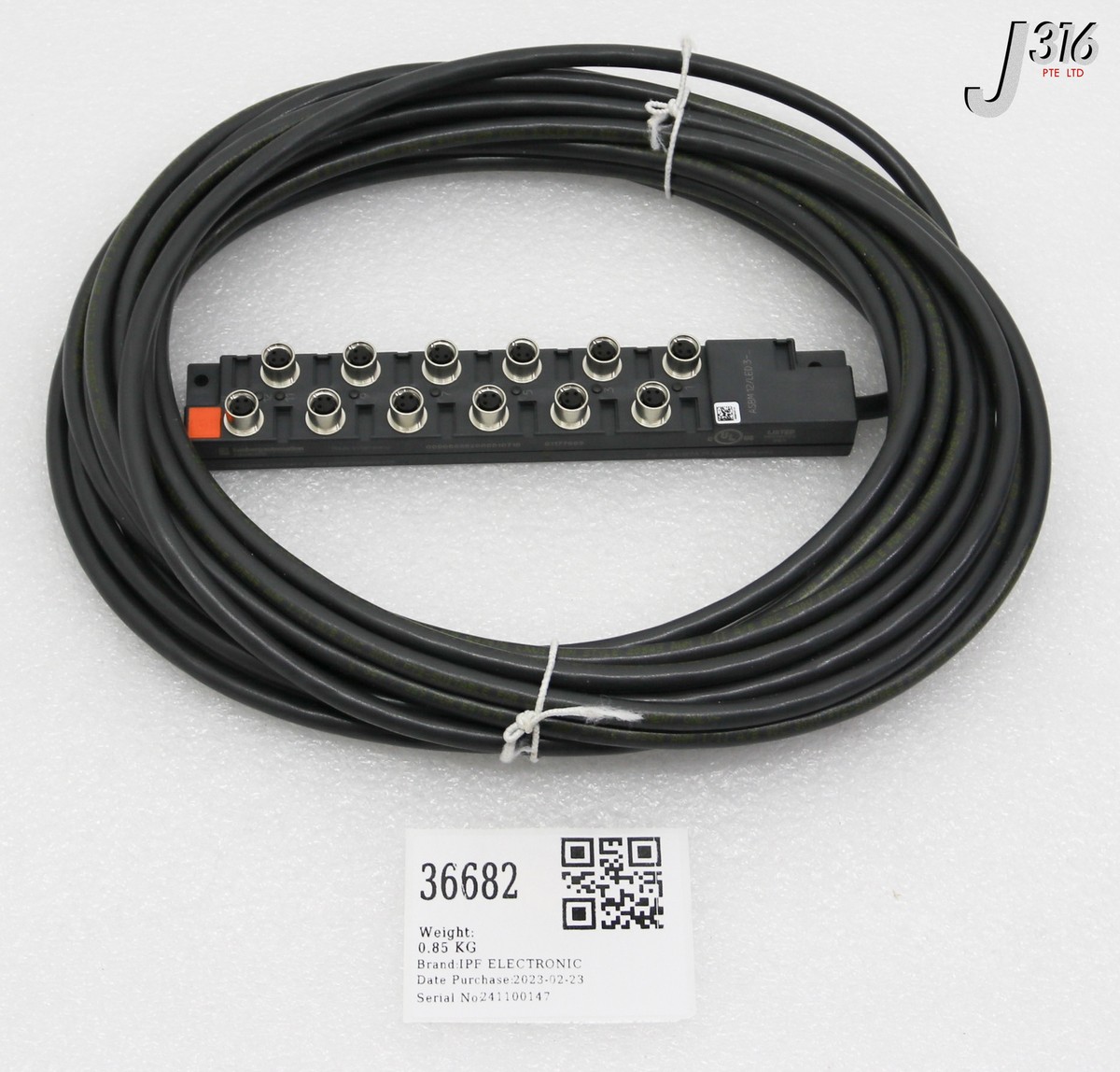 36682 IPF ELECTRONIC CABLE DISTRIBUTOR, 12X M8 3 PIN NEW) VK 00 10