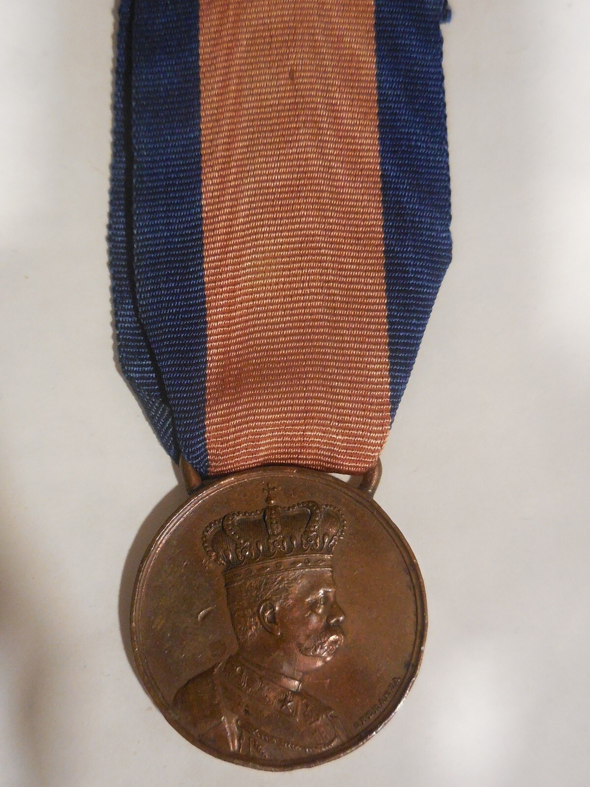 Picture 1 of 2