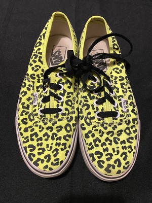 green cheetah vans
