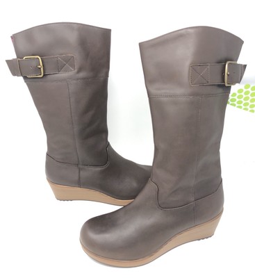 croc wedge boots