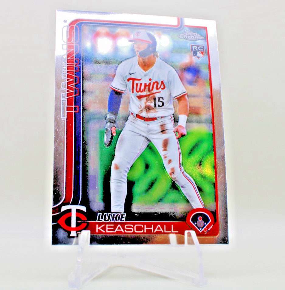 2025 Topps Chrome Update Series- Luke Keaschall #USC106 (RC)
