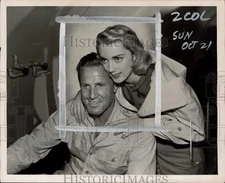 1951 Press Photo Actors Bruce Kellogg & Marilyn Nash - pio42146