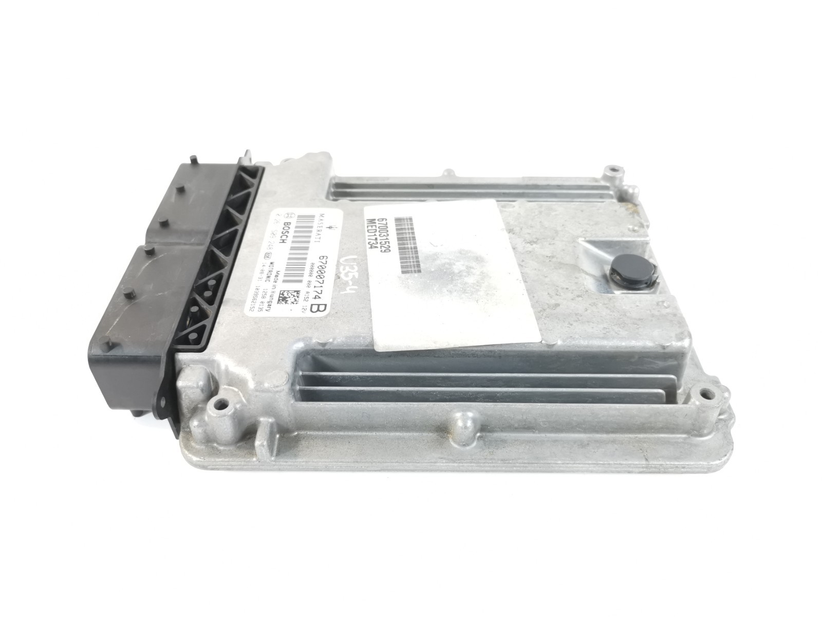 Maserati Ghibli 3.0 2015  Engine Control Unit Module ECU 670007174 OEM