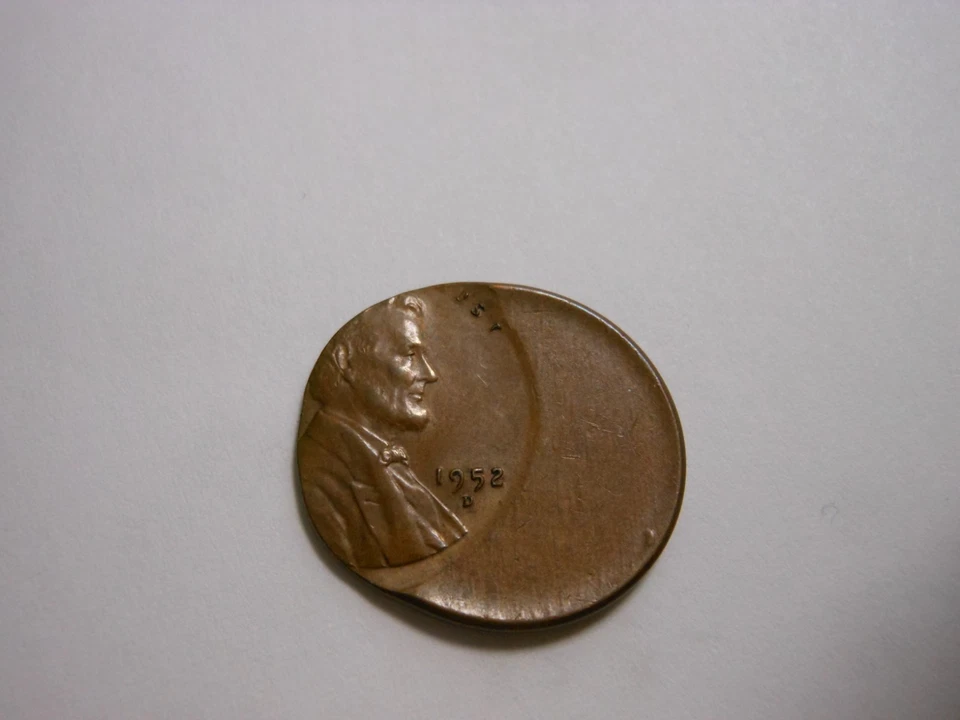 1952-D Struck *** 50% *** off center - Image 2 of 4