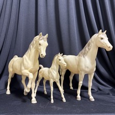 Breyer Arabian Family Set Prince Pride & Joy Alabaster Glossy Horses (W)
