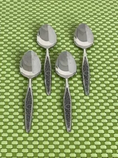 Unknown Mfg UNF6 Stainless 4 Teaspoons Japan Floral Flatware - 6 1/2"