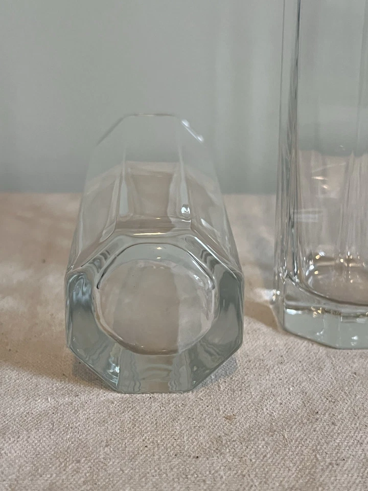 Pair Of 2 Sleek And Modern Lead Crystal Octagonal Highball Glasses - Image 4 of 4