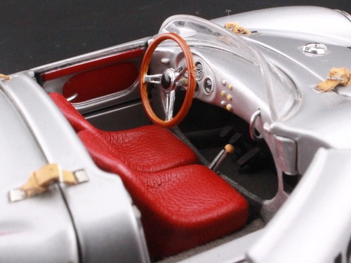 CMC 1:24 Porsche 550 Spyder James Dean in OVP Modellautos - Bild 20 von 21