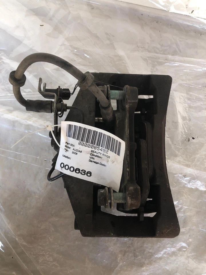 Pinza de disco de freno delantera izquierda Audi A6 Avant Quattro 2006 lado del conductor LH 3,1 L Foto 2 de 4