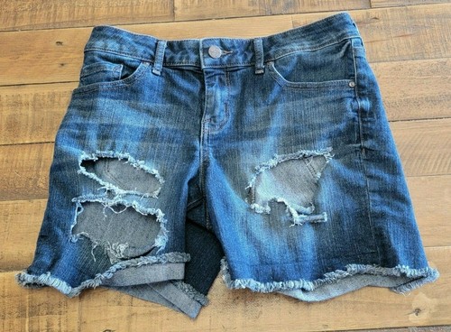 Jessica Simpson Size 26 Midi Shorts Heavy Distressed Whiskered - Picture 6 of 7