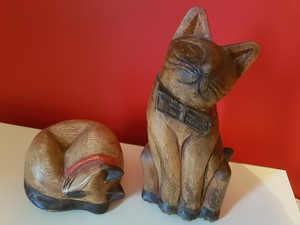 tall wooden cats