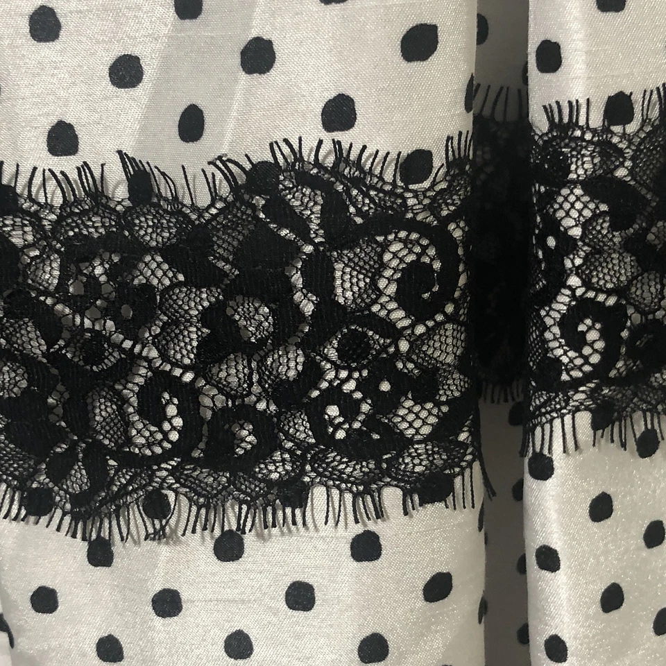 Vestido Danny and Nicole Sin Mangas Talla 12 Blanco Forrado Lunares Negro Encaje Ribete Foto 4 de 4