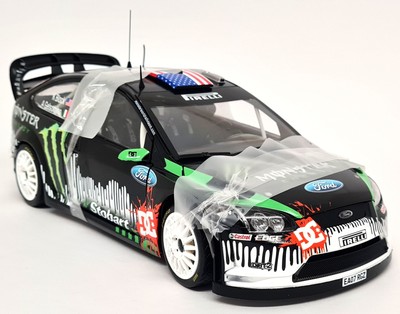 Sunstar 1/18 Ford Focus RS WRC07 Ken Block 2010 Rally Day Castle Coombe Circuit