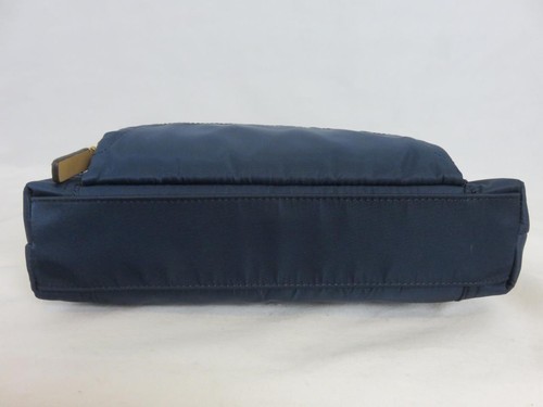Bolso Bandolera Calvin Klein Azul Marino Nylon Bolsillos Exterior/Interior Nuevo con Etiquetas $148 - Imagen 4 de 8