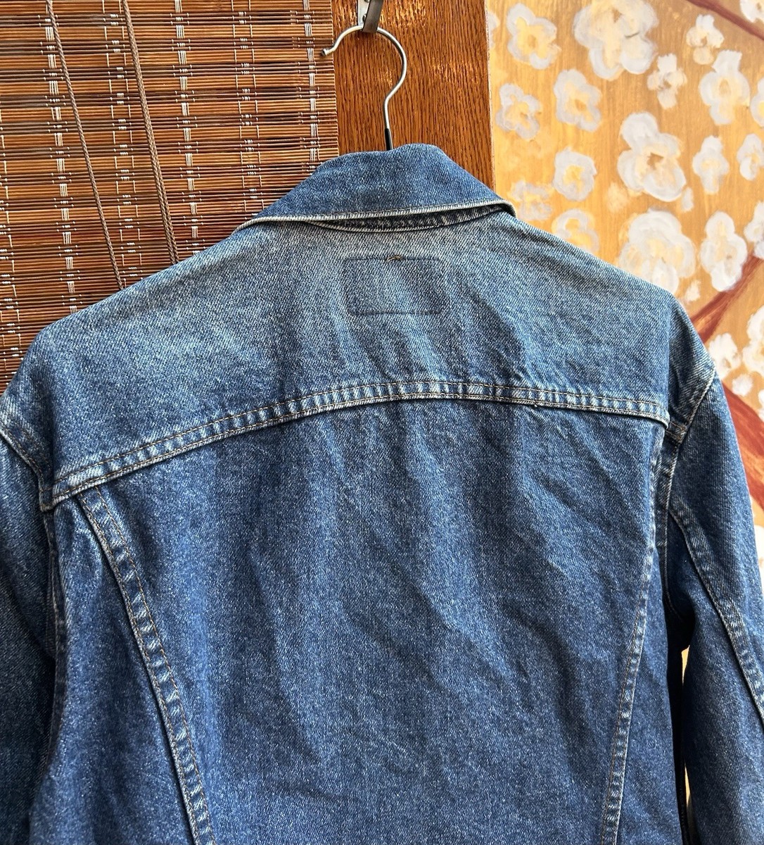Early 80's Levis 70546-0216 3rd Type III Denim Trucker Jacket Sz