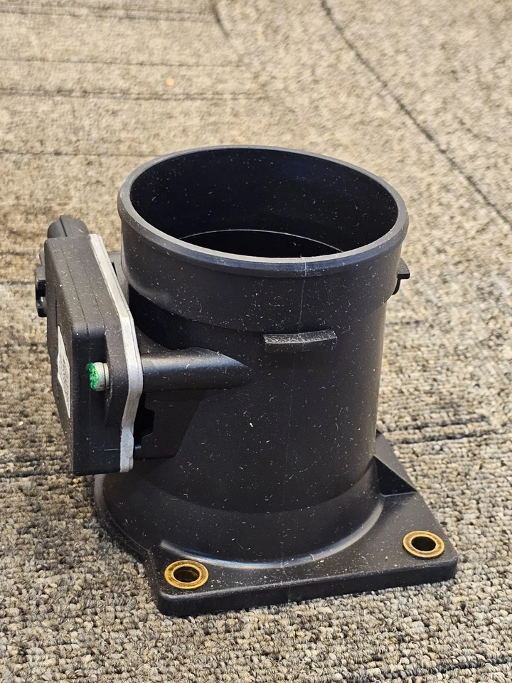 Sensor de flujo de masa de aire Napa XTP49555 para Ford, Jaguar, Lincoln, Mercury 1997-2009 Foto 2 de 4