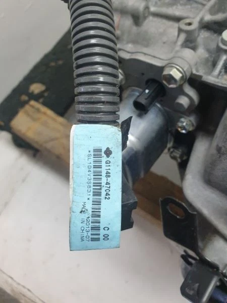 12-18 TOYOTA PRIUS V THREE 1.8L 4 CYLINDER FWD AUTOMATIC TRANSMISSION 2ZRFXE - Image 3 of 4